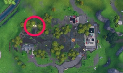 Fly Through Golden Rings - 14 Days of Fortnite Challenge