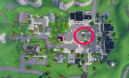 Dance at Holiday Trees - 14 Days of Fortnite Challenge